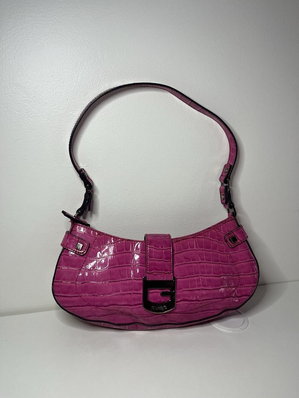 🎀Vintage GUESS Y2K Hot Pink Purse Crocodile Shoulder Mini Bag Buckle Baguette